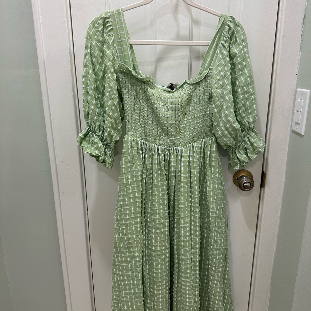 Aura Green Midi Sundress with Square Neck and Bishop Sleeves